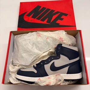 Air Jordan 1 Retro High OG Midnight Navy Size 10 New